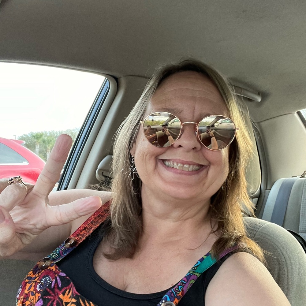 Meet your Posher, Joann